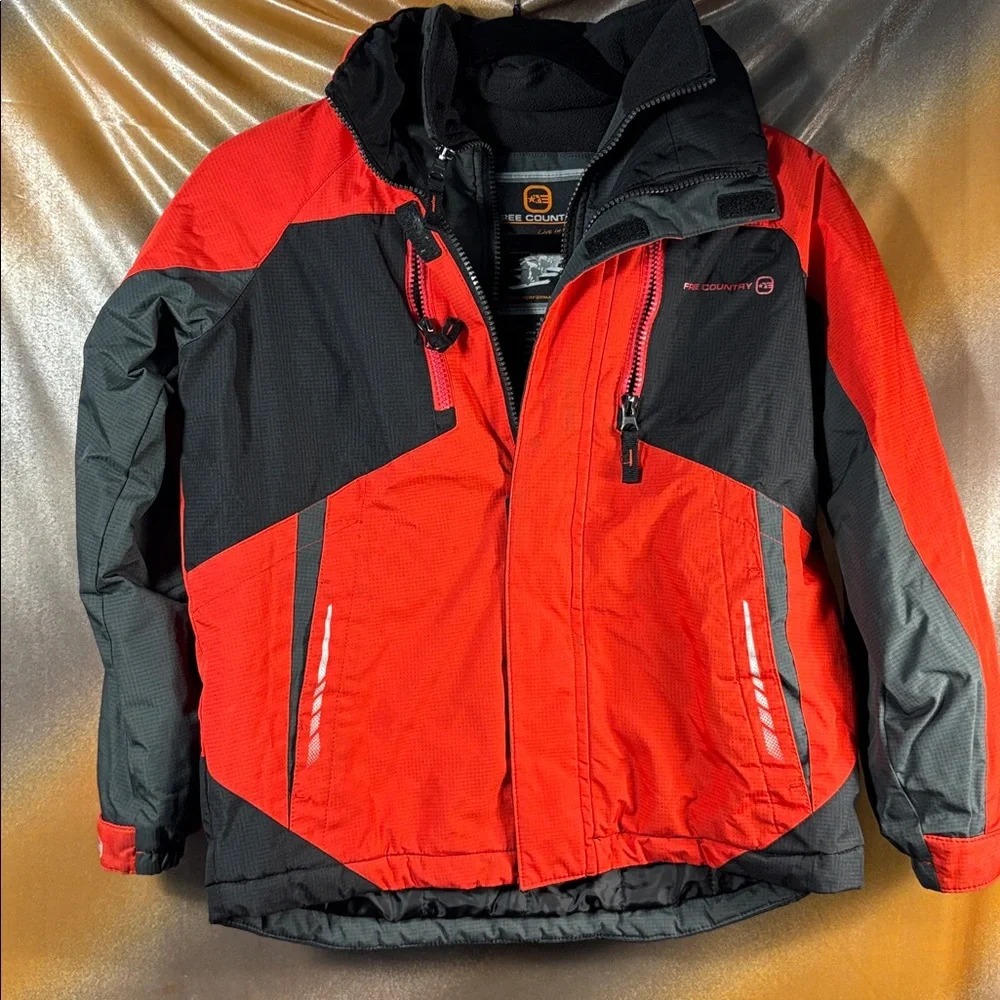 Free‎ Country Red and Black Winter Jacket small Bag b59 see pic measurements